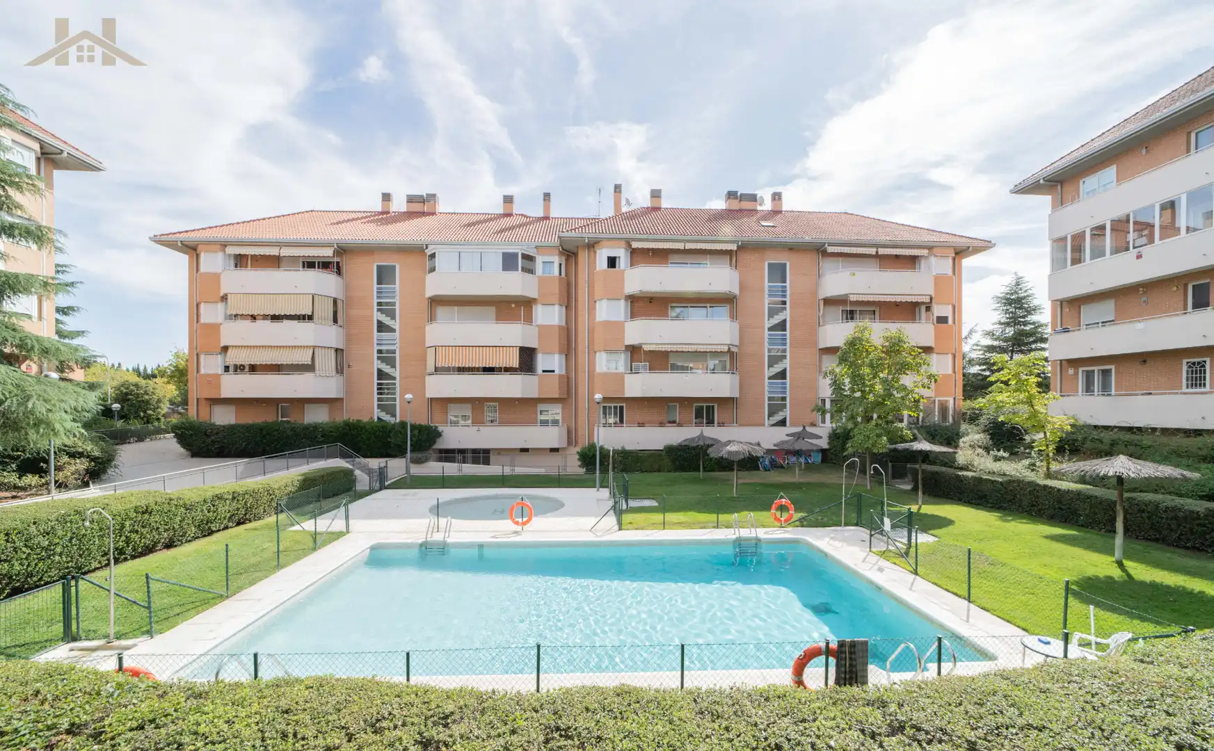 Piscina de Pis en venda en Boadilla del Monte amb Aire condicionat, Calefacció i Parquet