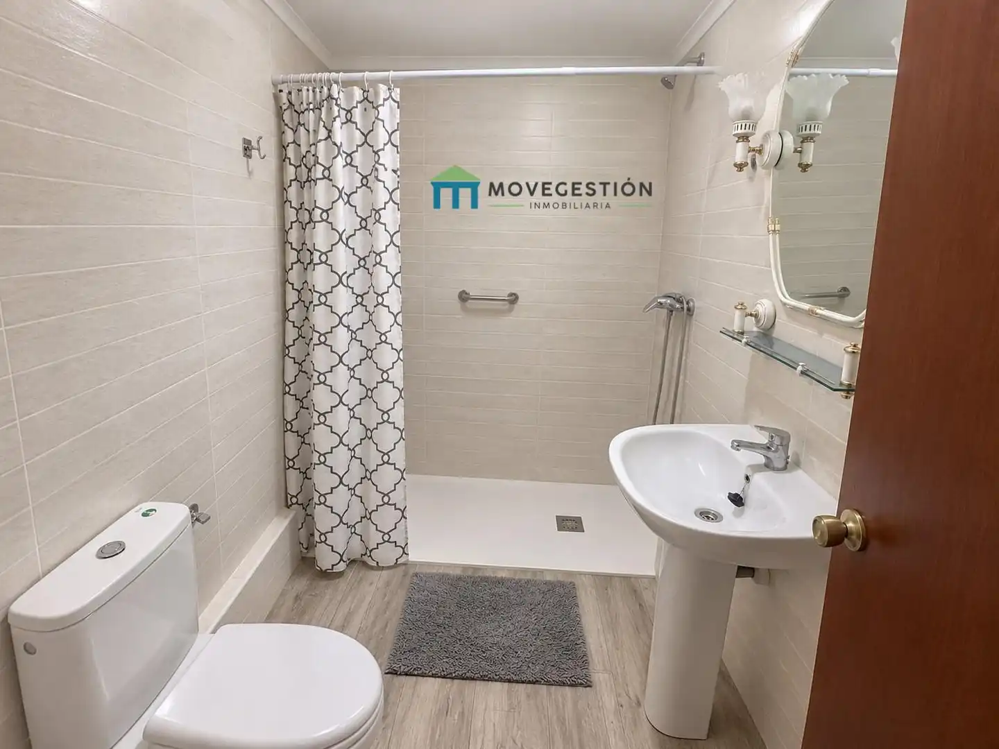 Bathroom of Flat for sale in Centro