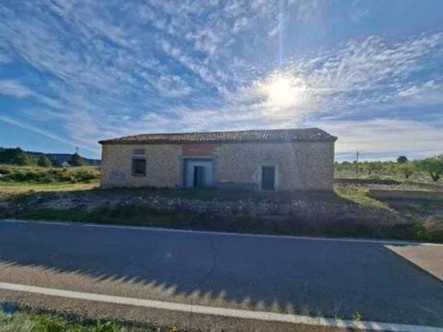 Casa-chalet en Venta en Letur