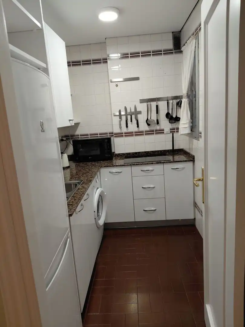 Cocina de Piso de alquiler en Bilbao  con Calefacción