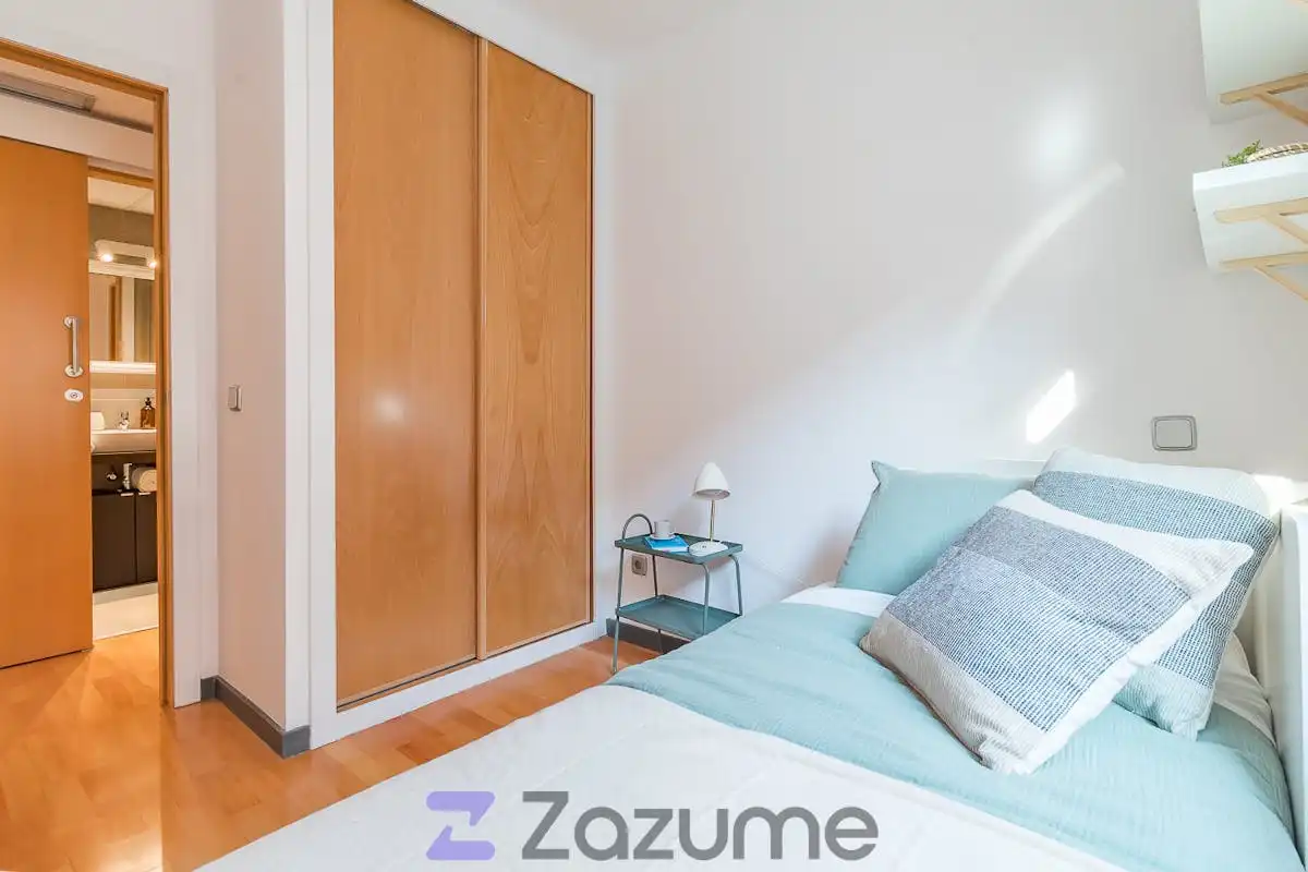Flat for rent in C. del Divino Redentor, Valdeacederas