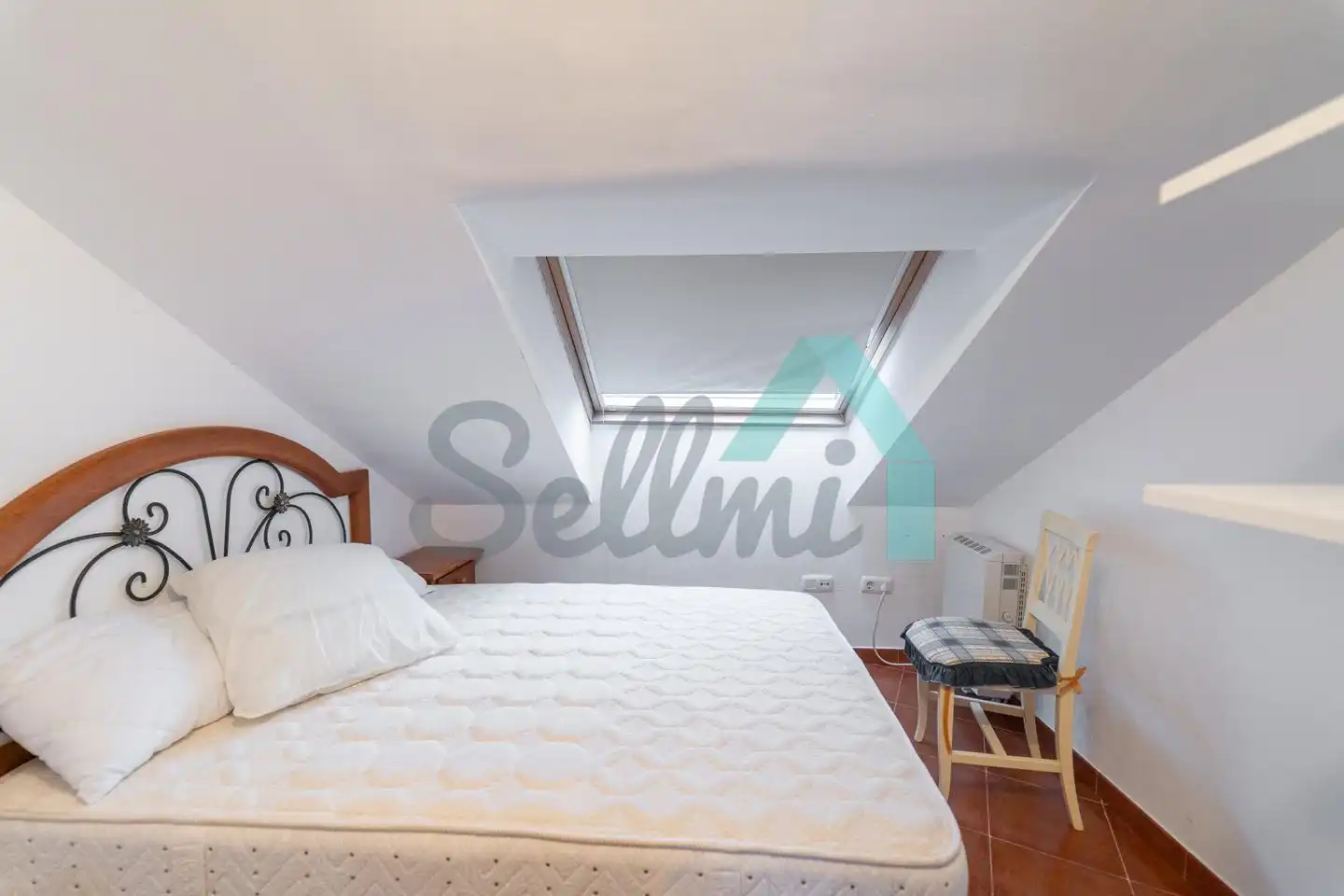 Habitación de Dúplex de alquiler en Castropol con Calefacción y Amueblado
