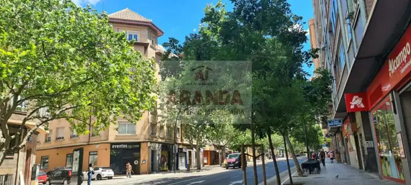 Vista exterior de Piso en venta en Zaragoza con Calefacción y Terraza
