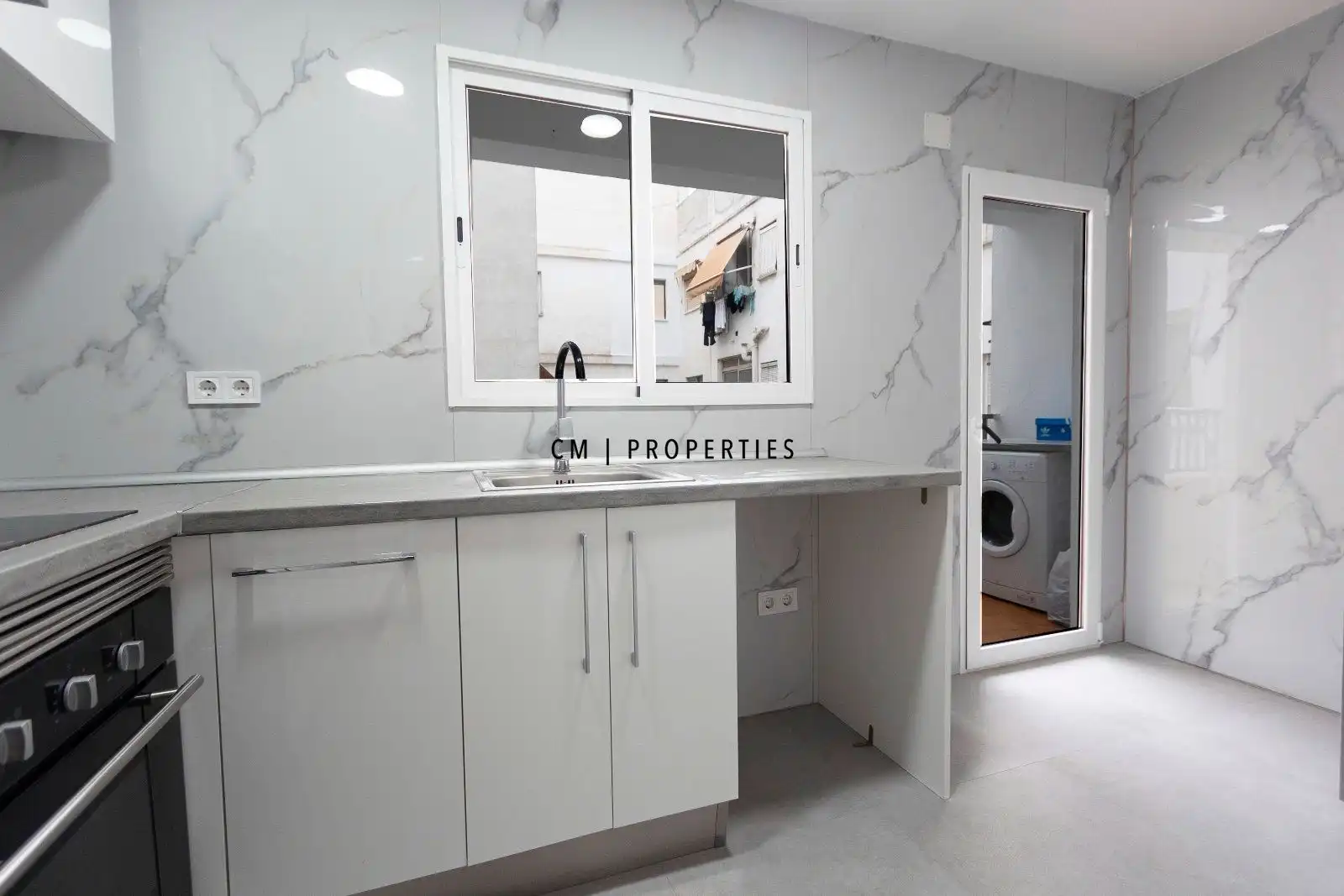 Flat for rent in carretera Malilla, Malilla