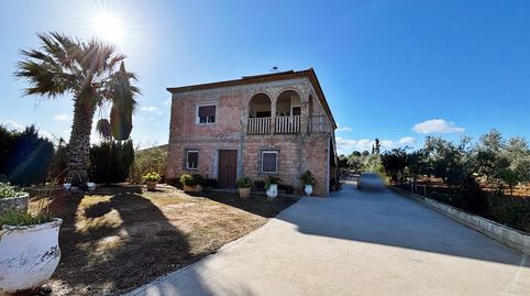REF. 160425906 SE VENDE CHALET CON TERRERO EN CASARICHE (SEVILLA)