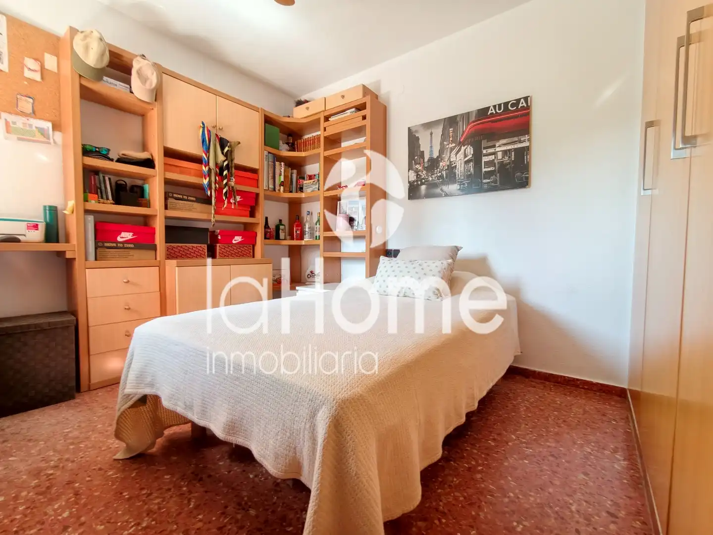 Dormitori de Casa o xalet en venda en San Antonio de Benagéber amb Aire condicionat, Calefacció i Jardí privat