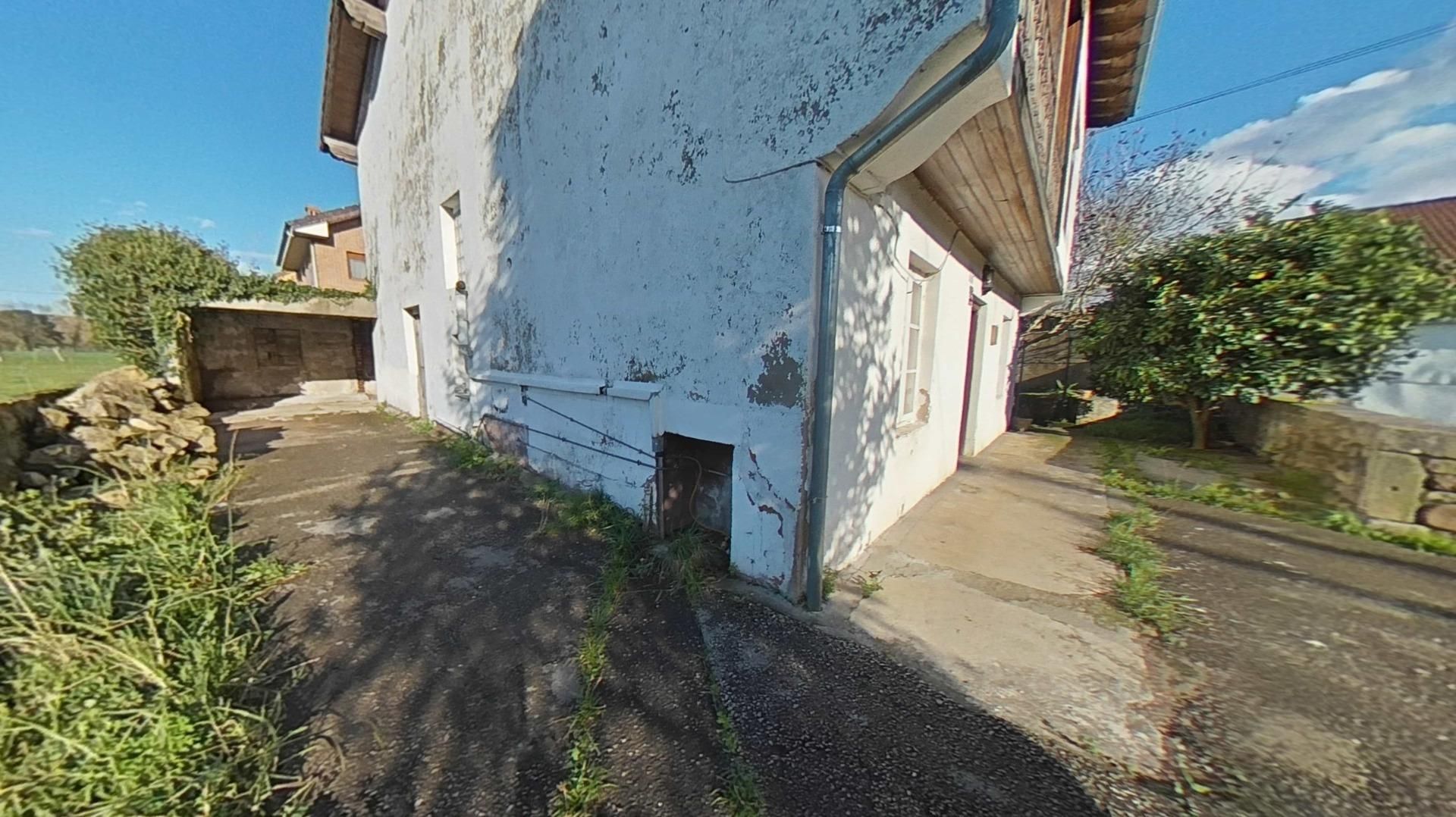 Exterior view of House or chalet for sale in Santa María de Cayón  with Private garden and Balcony