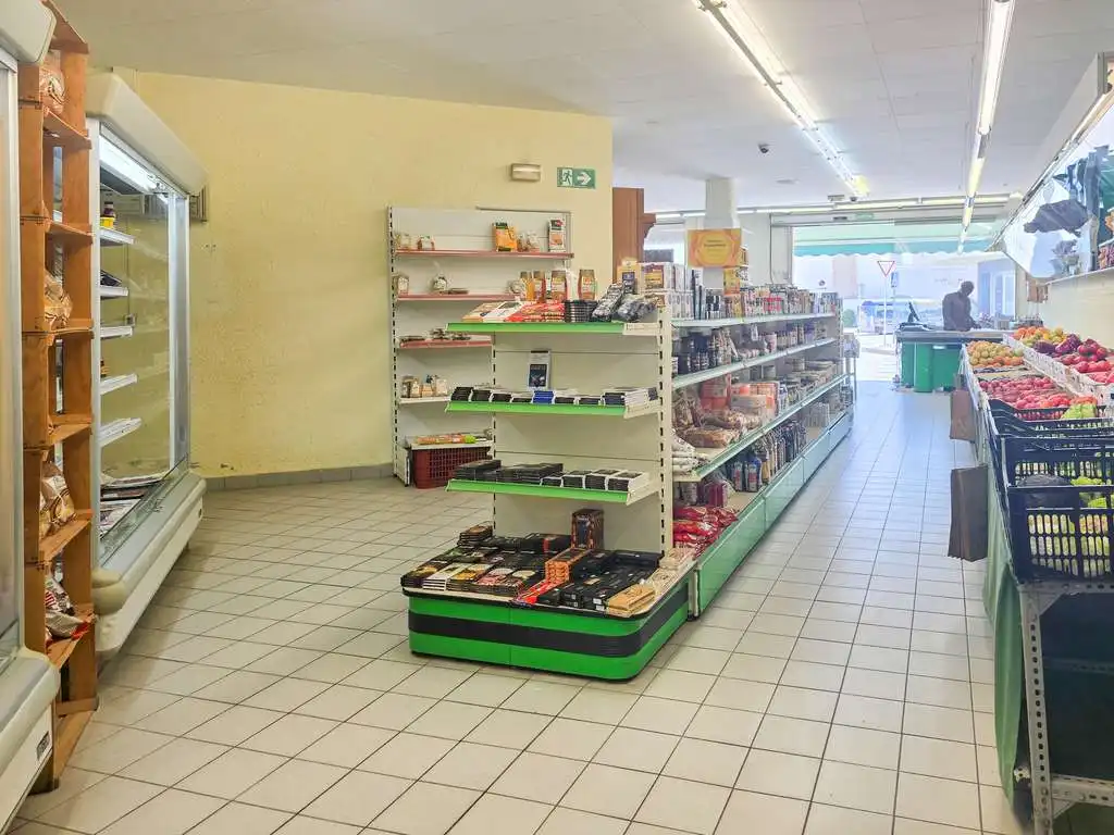Local comercial en venda a Riells, imagen 9