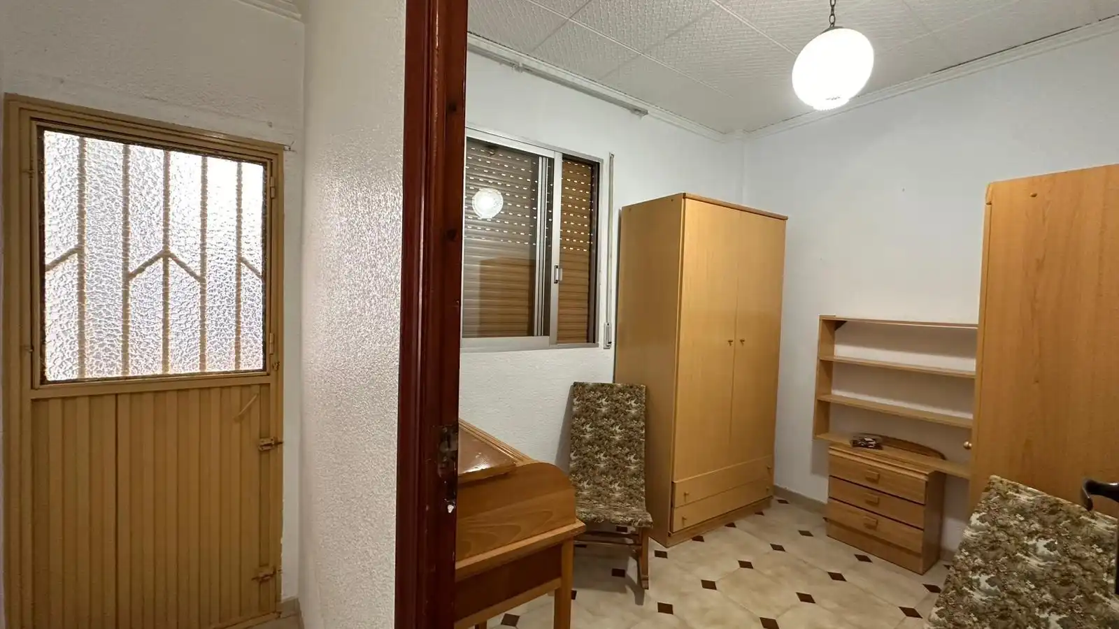 Bedroom of Houses for sale in L'Alcúdia  with Air Conditioner, Terrace and Storage room