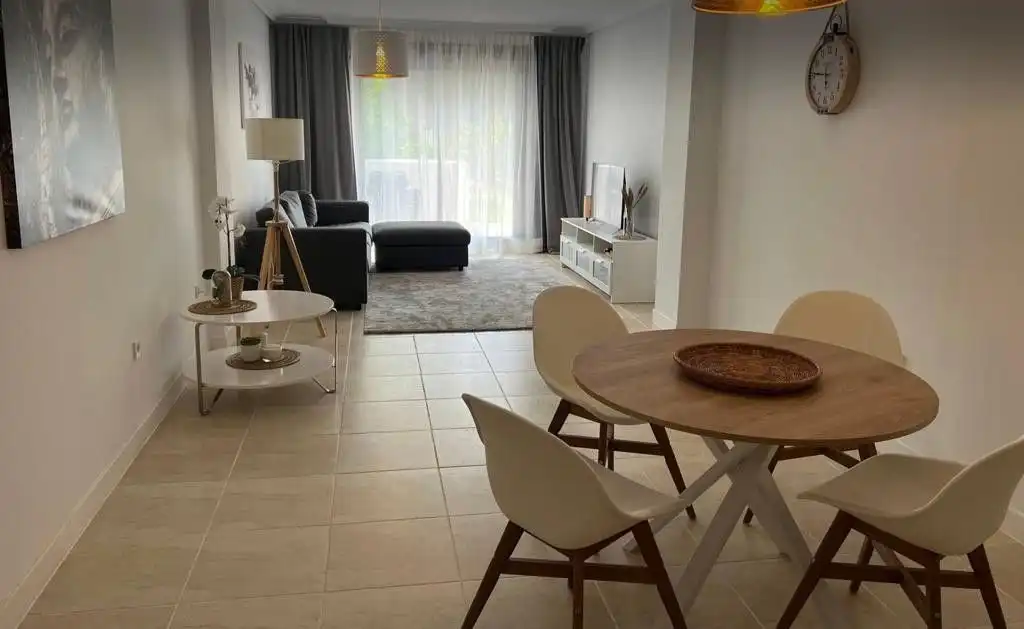 Apartamento de alquiler en La Concha - Resina Golf