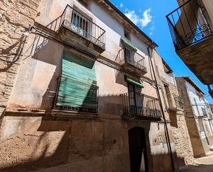 Vista exterior de Finca rústica en venda en Lledó amb Jardí privat, Terrassa i Balcó