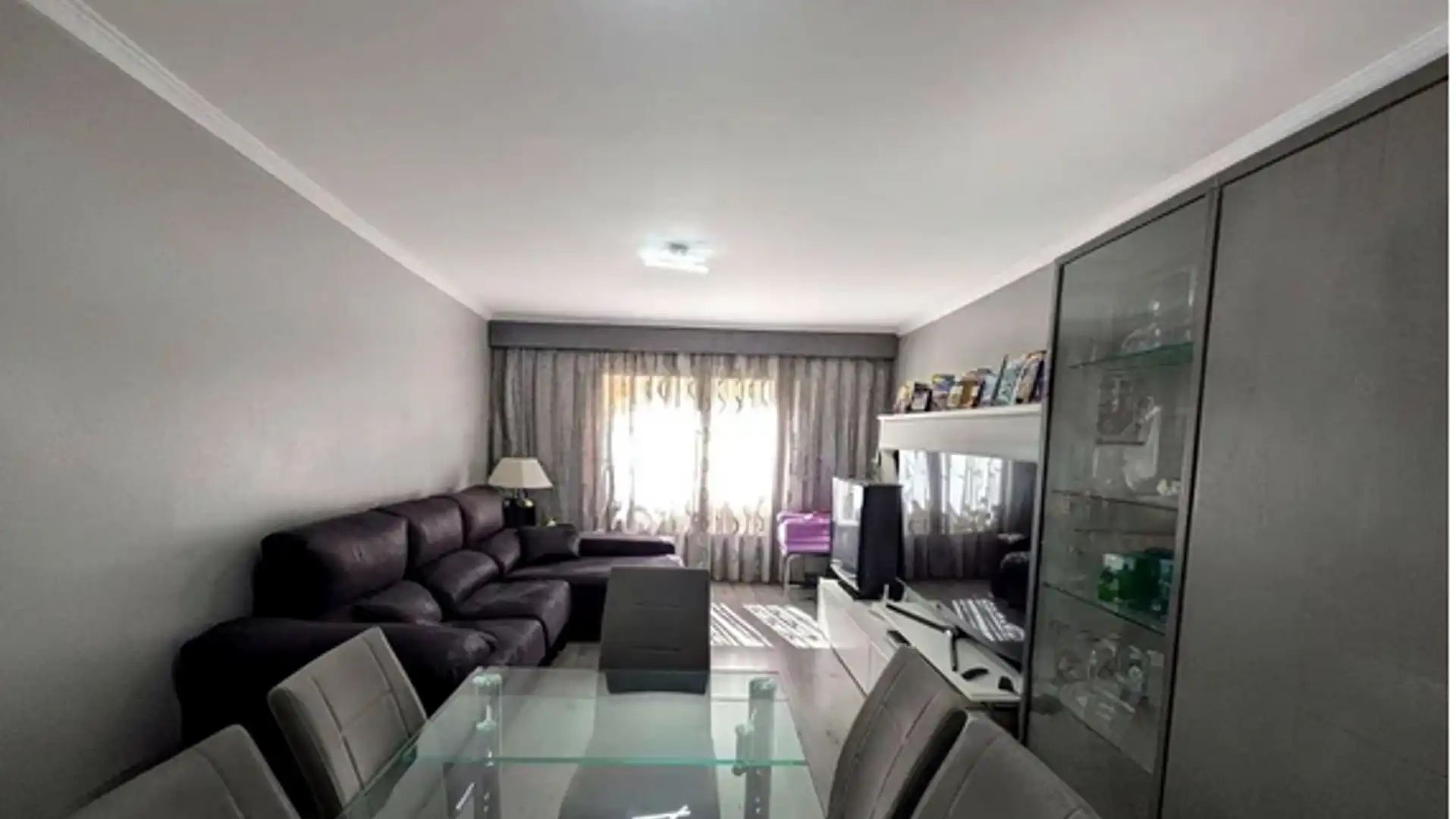 Sala de estar de Piso de alquiler en Linares con Aire acondicionado, Calefacción y Parquet