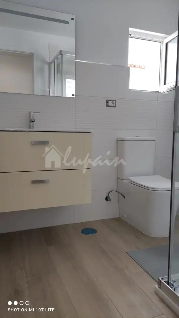 Baño de Apartamento en venta en Arona