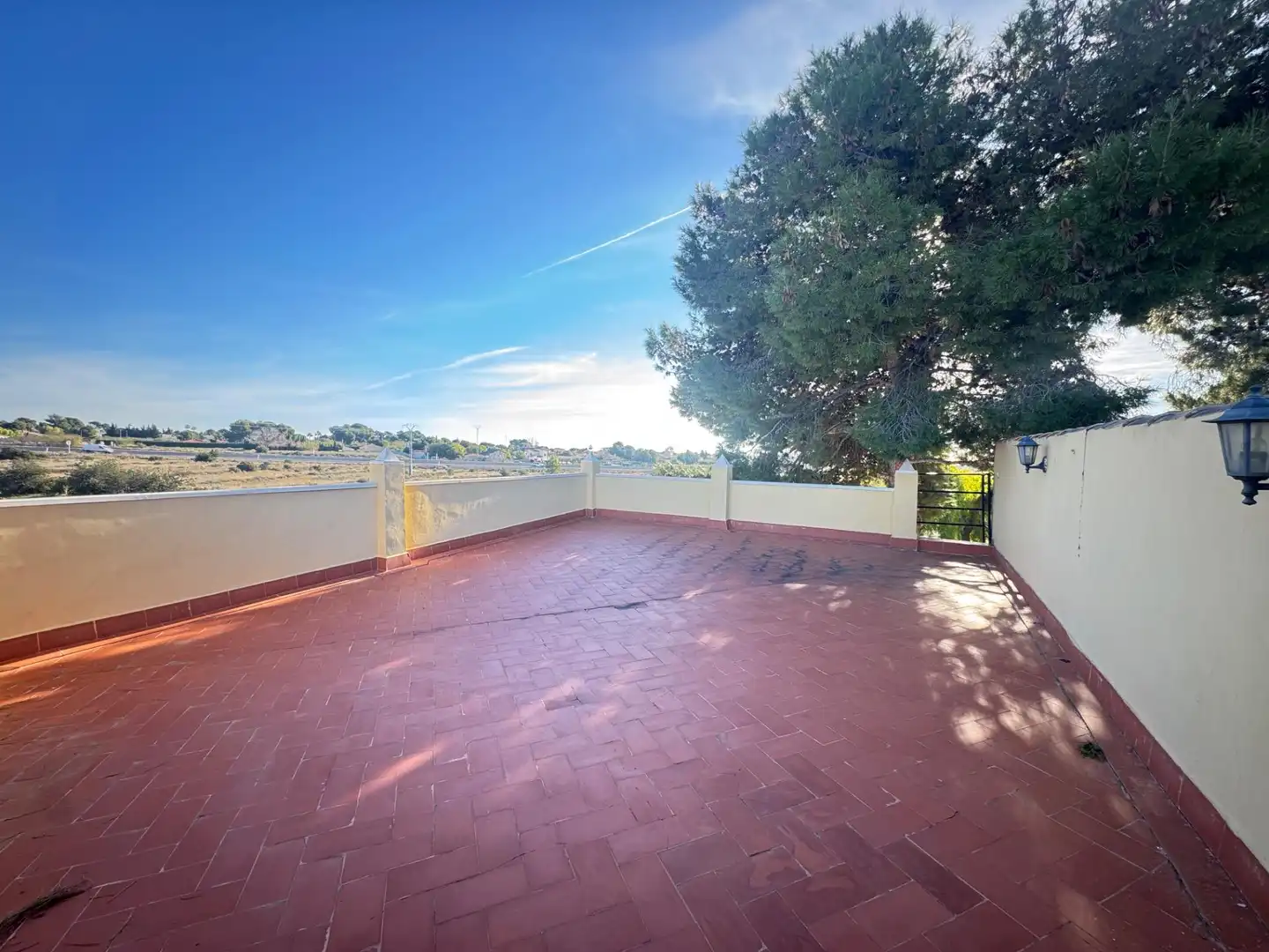 Chalet con piscina en venta en Partidas de Alicante, imagen 4