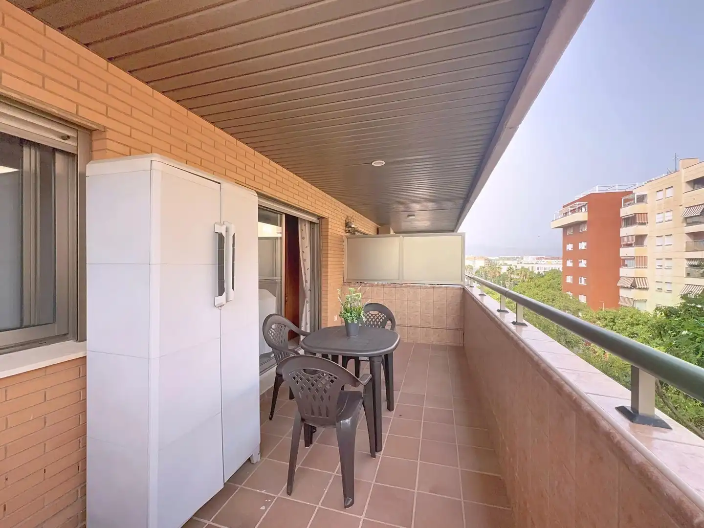 Terrassa de Pis de lloguer en Málaga amb Moblat i Piscina comunitària
