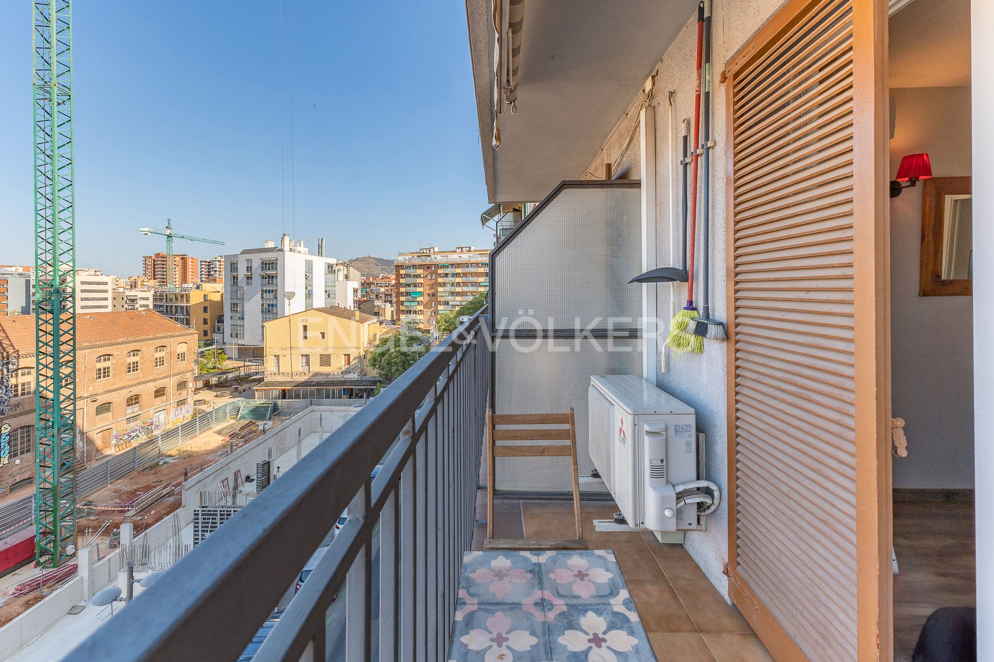 Balcony of Apartment for sale in  Barcelona Capital  with Air Conditioner, Heating and Parquet flooring