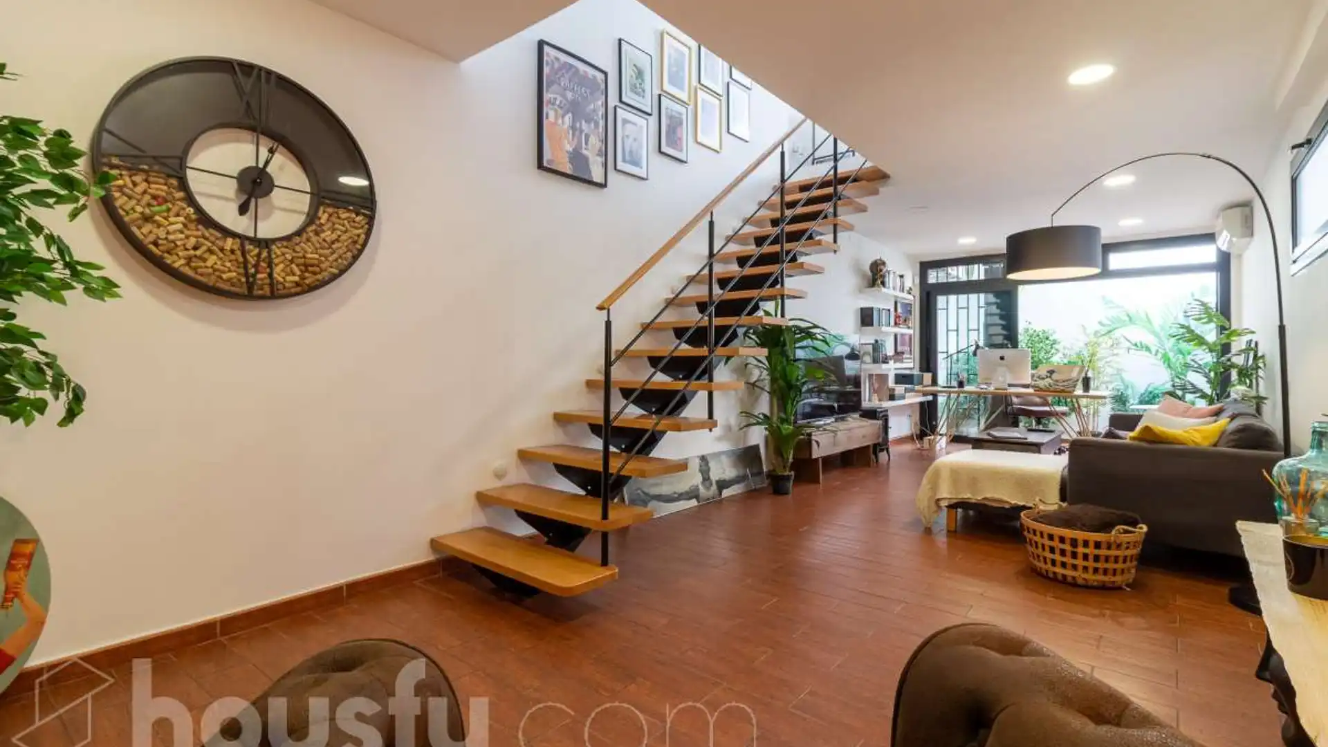 Sala d'estar de Pis en venda en  Barcelona Capital amb Aire condicionat i Terrassa