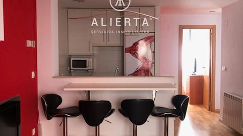 Foto 4 de Piso de alquiler en Enrique Armisen, Barrio de San José, Zaragoza Capital