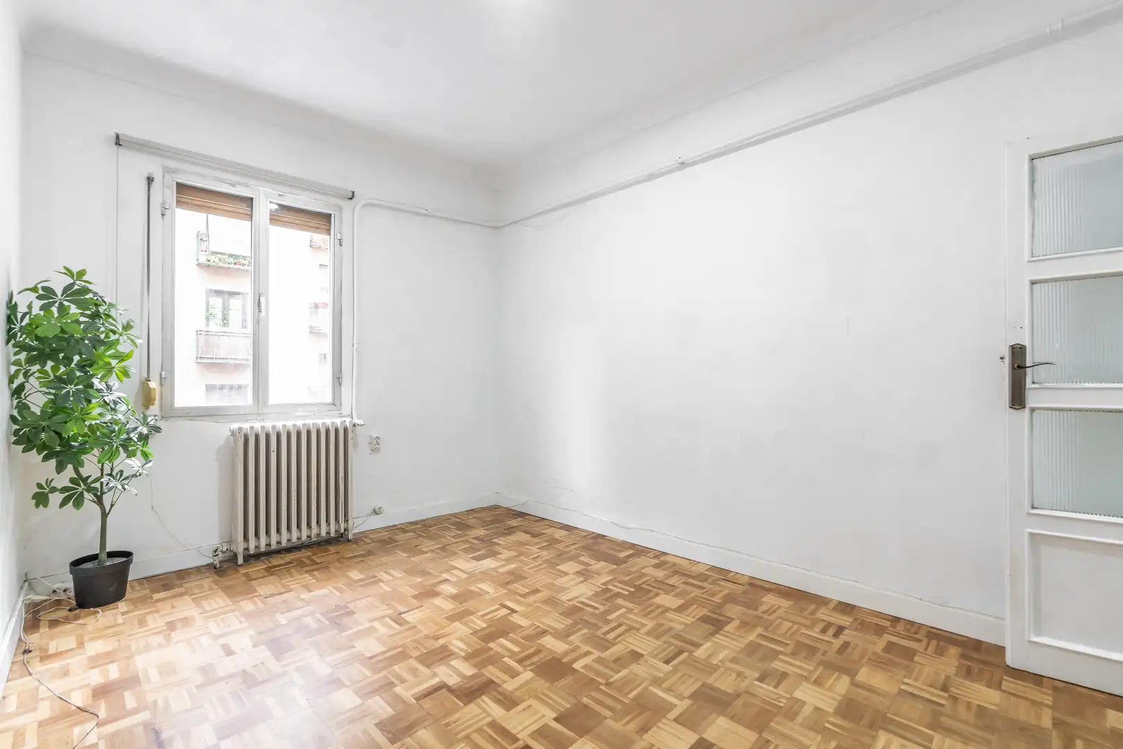 Bedroom of Flat for sale in Madrid  with Heating