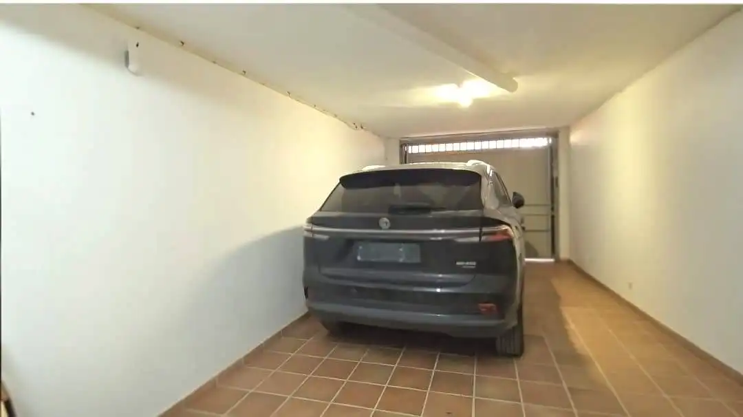 Aparcament de Dúplex en venda en Manilva amb Aire condicionat, Jardí privat i Terrassa
