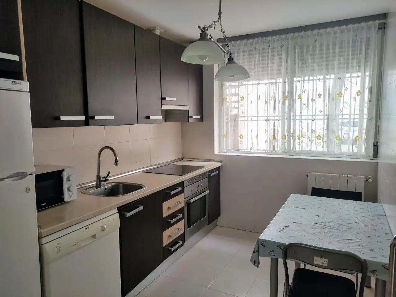 Cocina de Planta baja en venta en Tarancón con Calefacción y Amueblado
