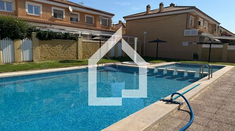 Foto 2 von Einfamilien-Reihenhaus zur Miete in Cv-8280, Norte, San Vicente del Raspeig / Sant Vicent del Raspeig