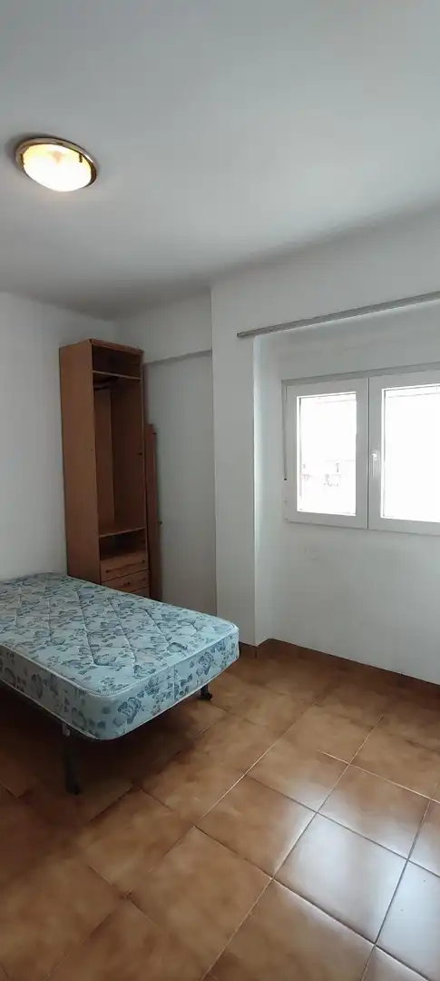 Schlafzimmer von Wohnung zur Miete in Jesús