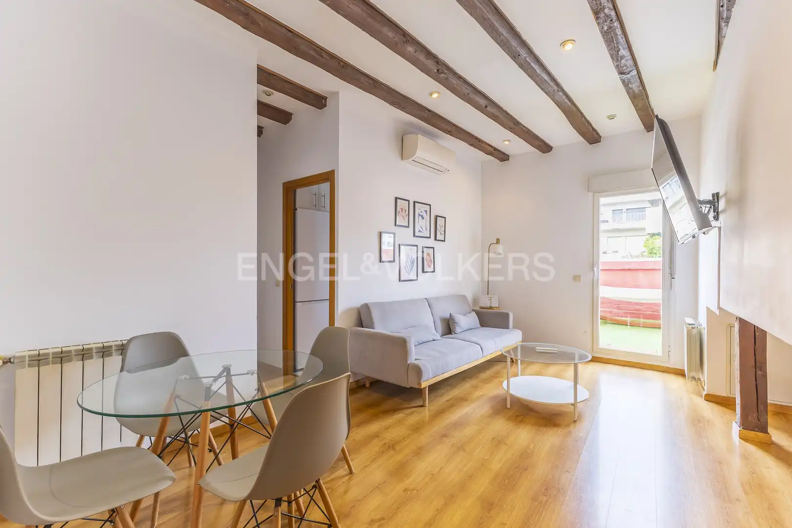 Sala de estar de Ático en venta en Madrid con Aire acondicionado, Calefacción y Terraza