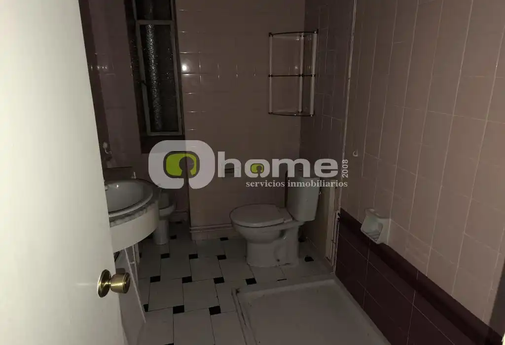 Bany de Edifici en venda en Benavente