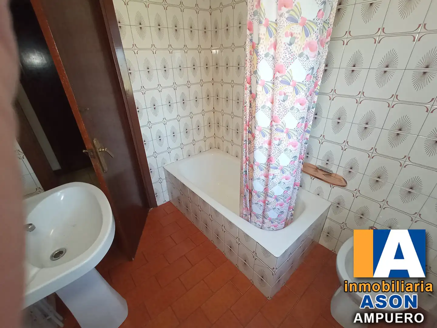 Baño de Casa o chalet en venta en Ampuero con Jardín privado, Terraza y Amueblado