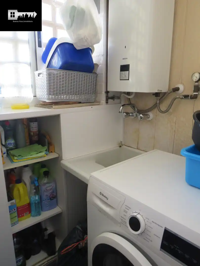 Baño de Piso en venta en Alicante / Alacant con Aire acondicionado, Calefacción y Jardín privado