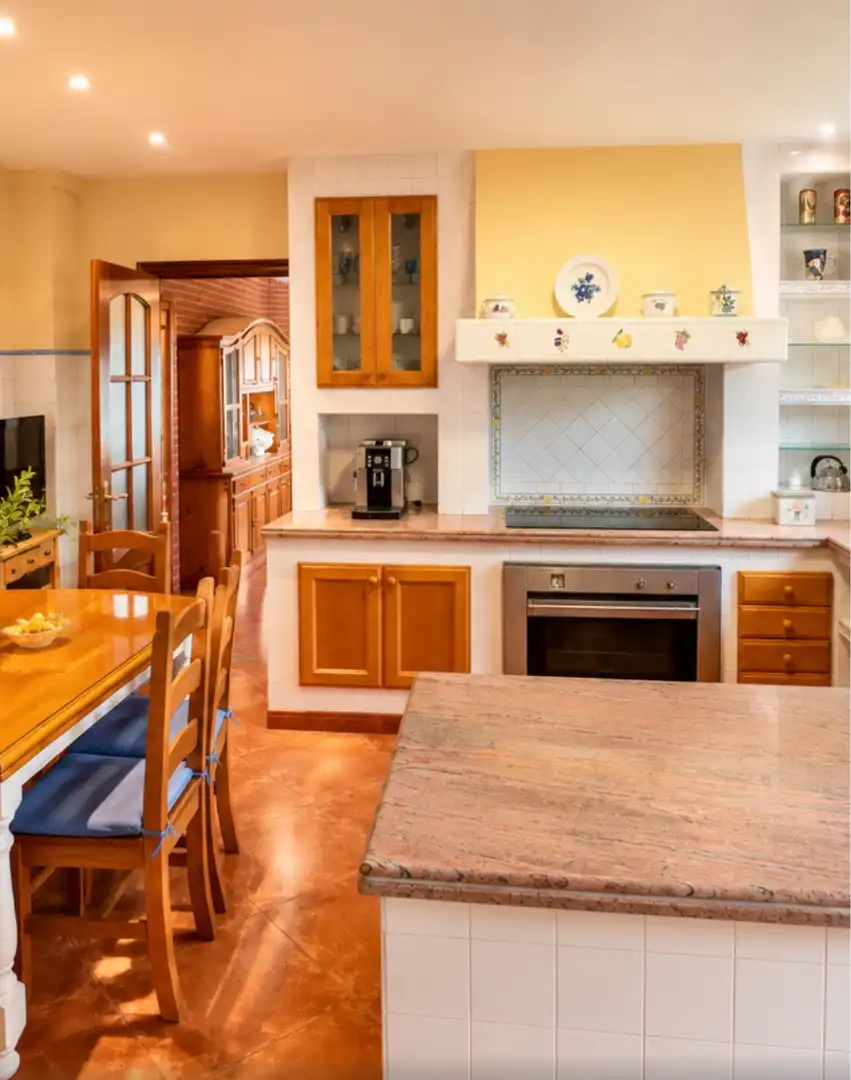 Casa con terraza en venta en Carrer Xaloc, imagen 10