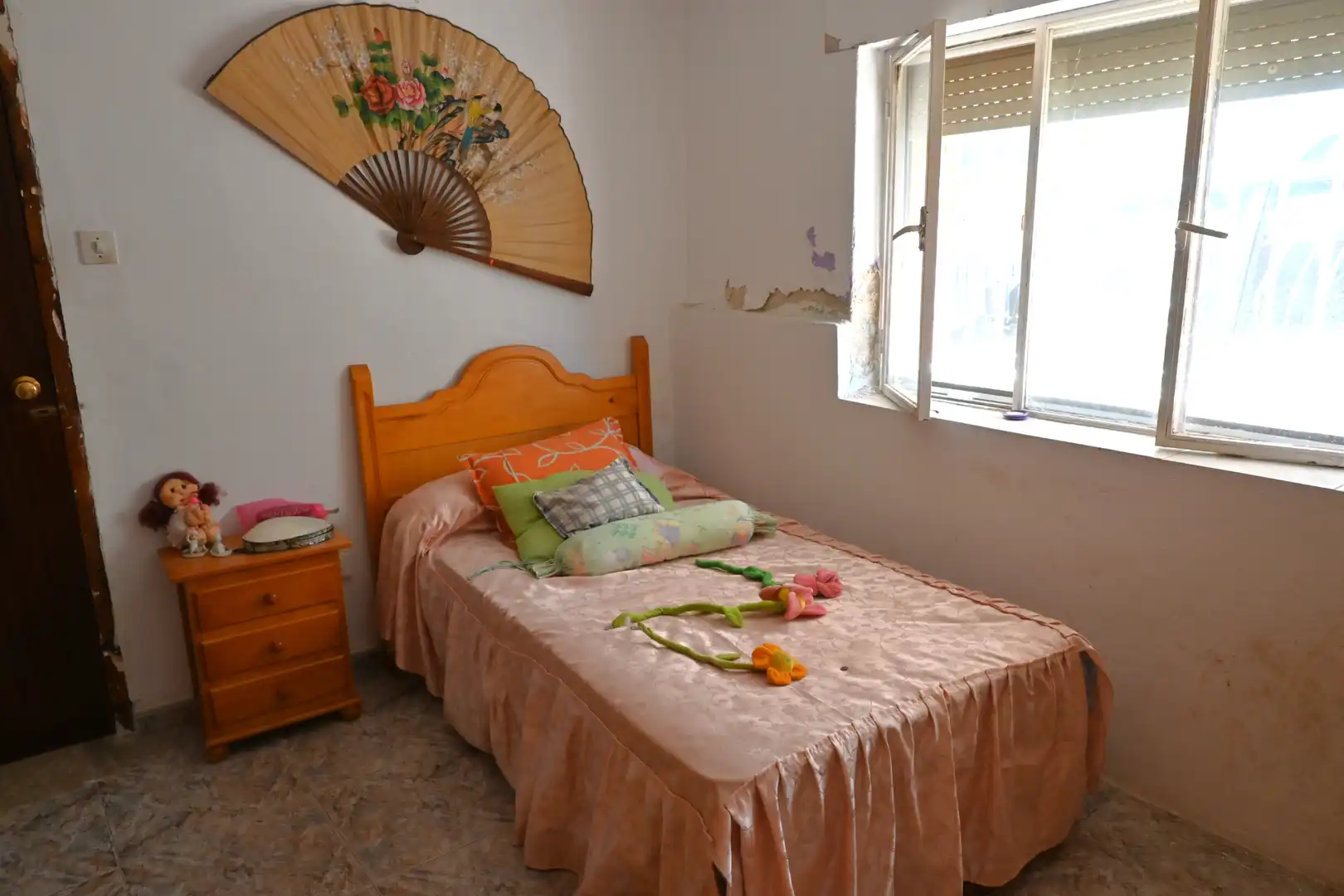 Habitación de Casa adosada en venta en Armilla