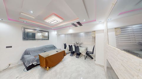 Foto 2 de Piso en venta en Calle del Topacio, Colonia Requena, Alicante / Alacant