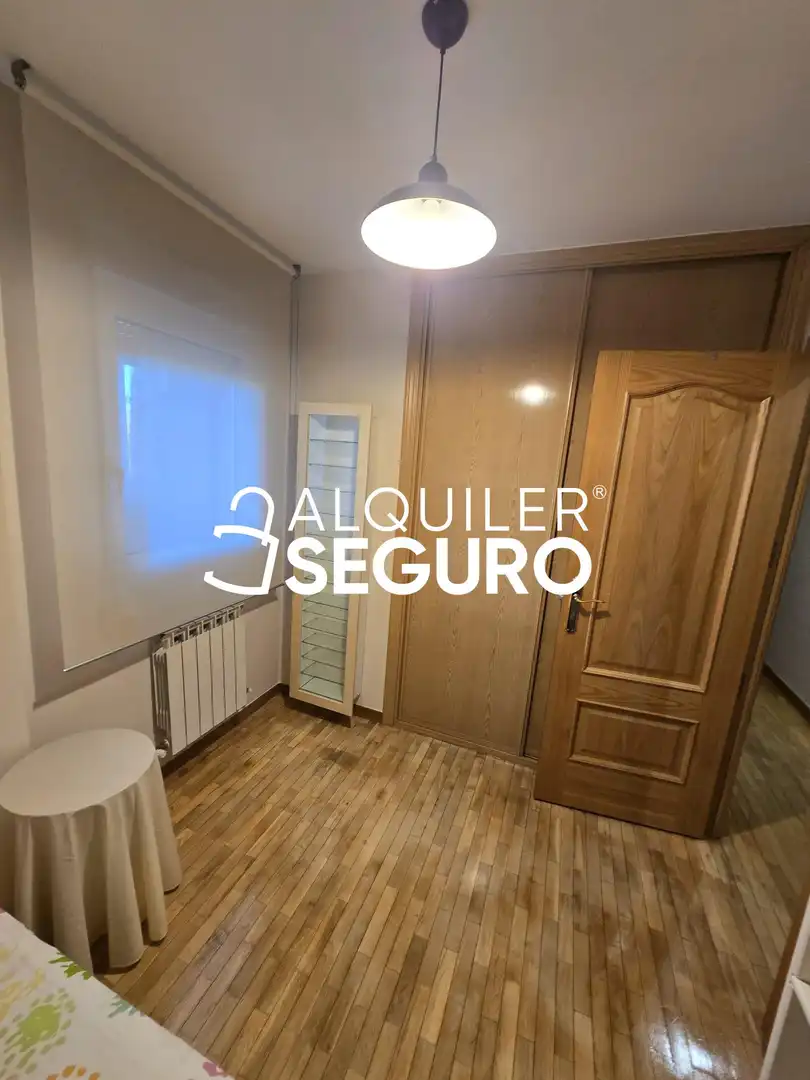 Bedroom of Flat for rent in Alcalá de Henares  with Air Conditioner, Heating and Terrace