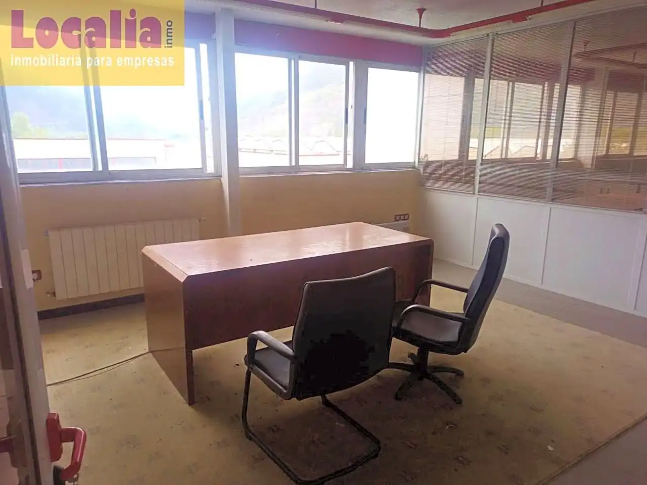 Office for rent in Los Corrales de Buelna 