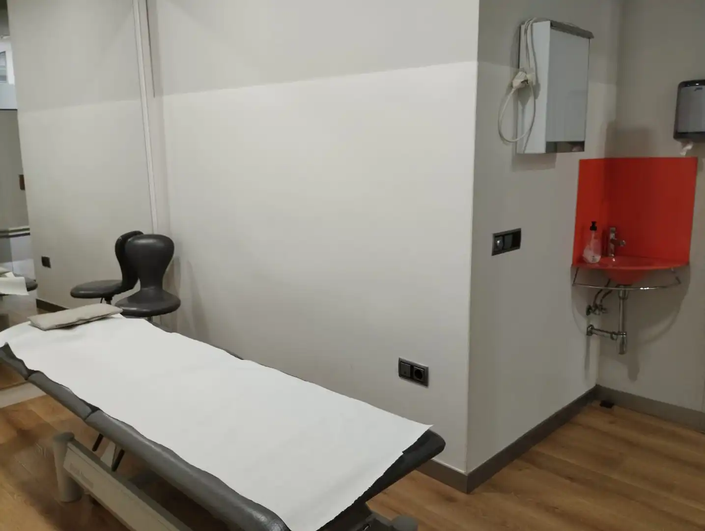 Commercial properties for sale in Xàtiva  with Air Conditioner, Heating and Parquet flooring