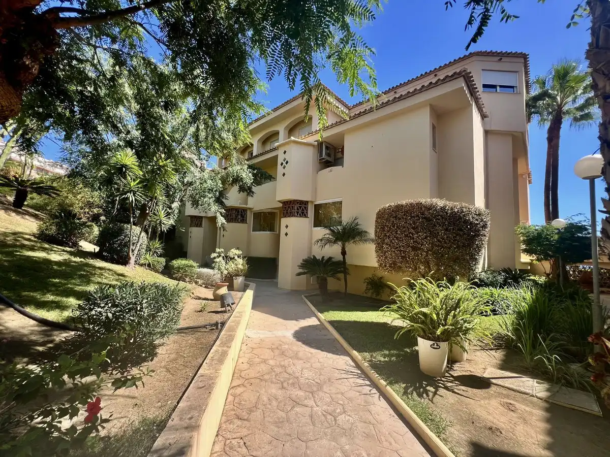 Piso con ascensor en venta en Torrequebrada, imagen 33