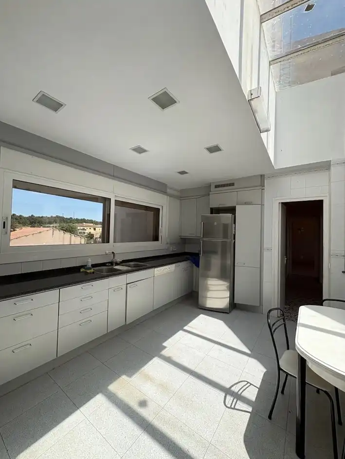 Cuina de Casa o xalet en venda en Vimbodí i Poblet amb Aire condicionat, Calefacció i Jardí privat