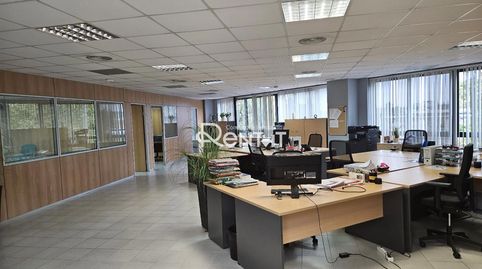 Foto 4 von Fabrikhallen zur Miete in Motors, Granvia LH, L'Hospitalet de Llobregat