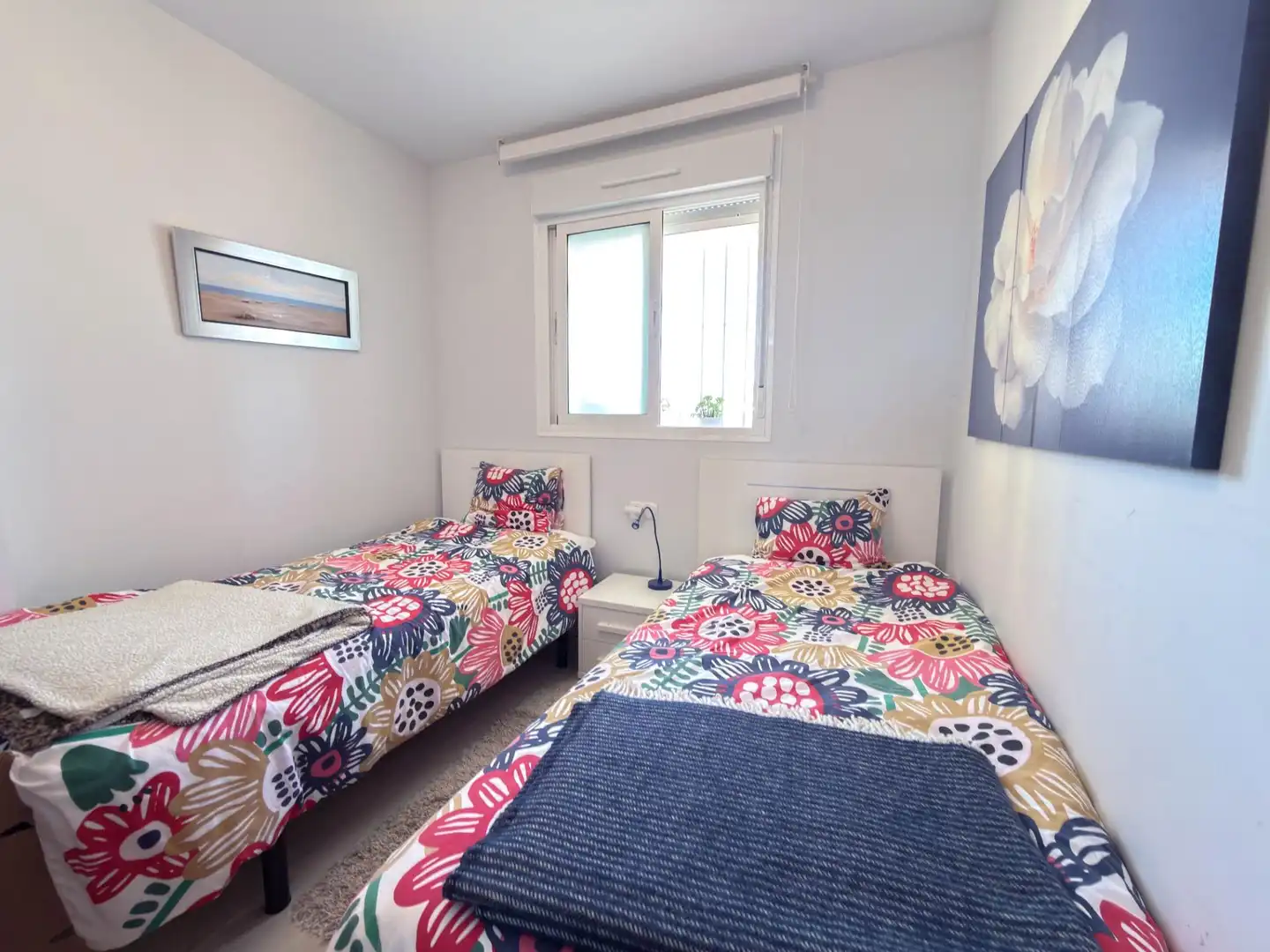 Habitación de Ático en venta en Orihuela con Aire acondicionado, Terraza y Amueblado