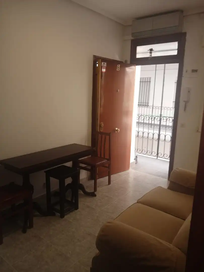 Flat for rent in Calle del General Lacy, Palos de Moguer