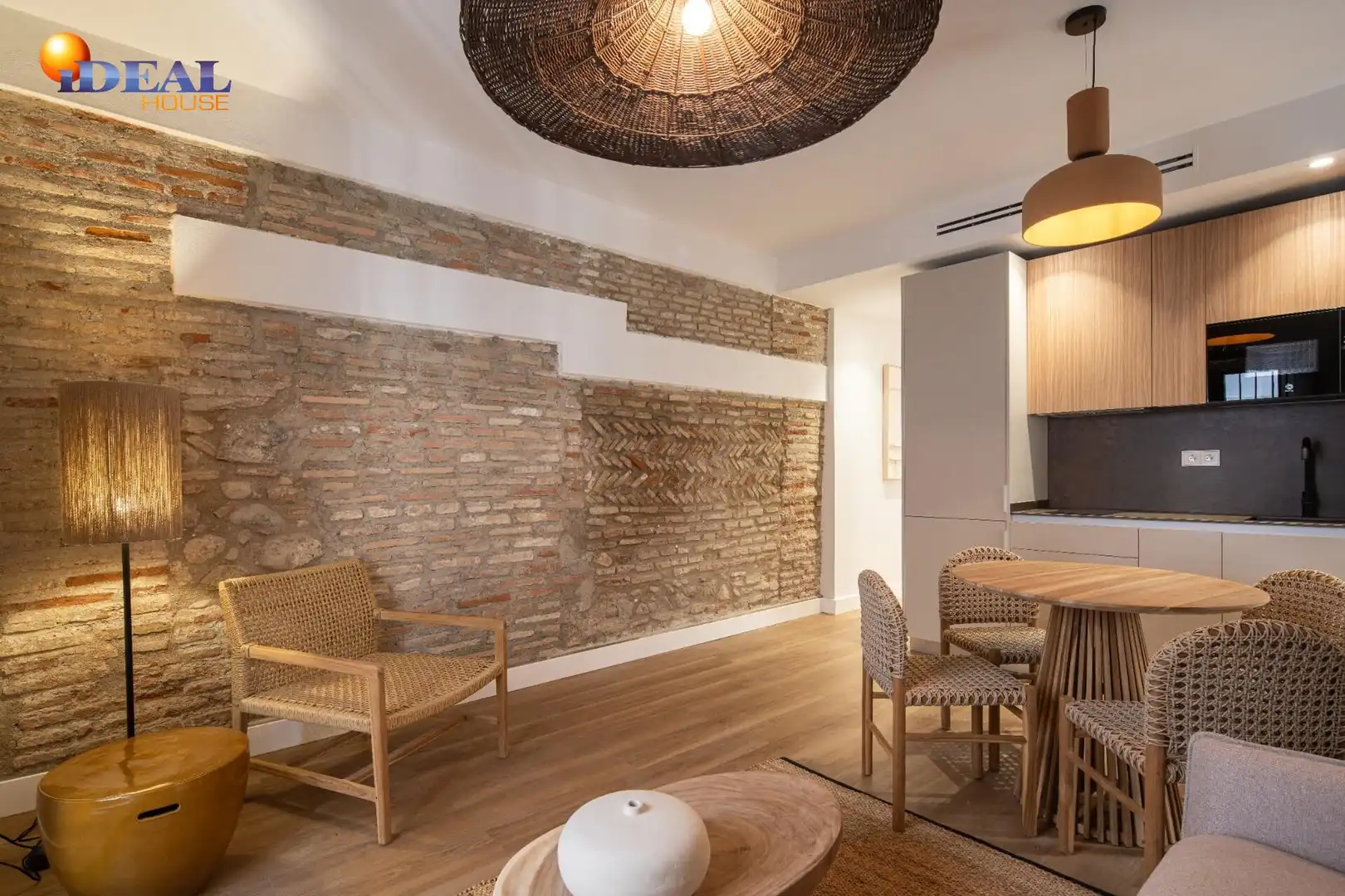 Living room of Flat for sale in Granada  with Air Conditioner