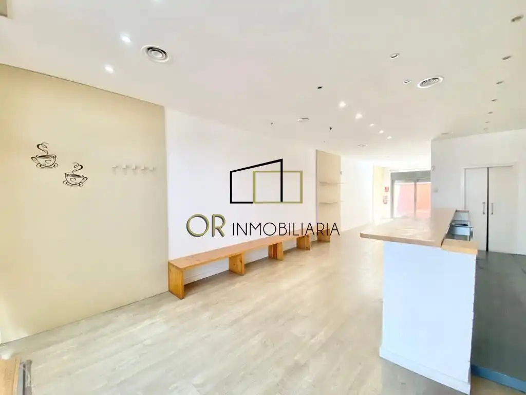 Local comercial en venta en Sant Julià, imagen 11