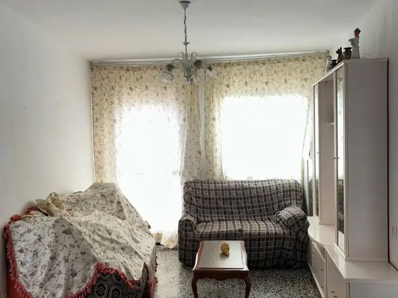 Piso en venta en Jubrique, Málaga