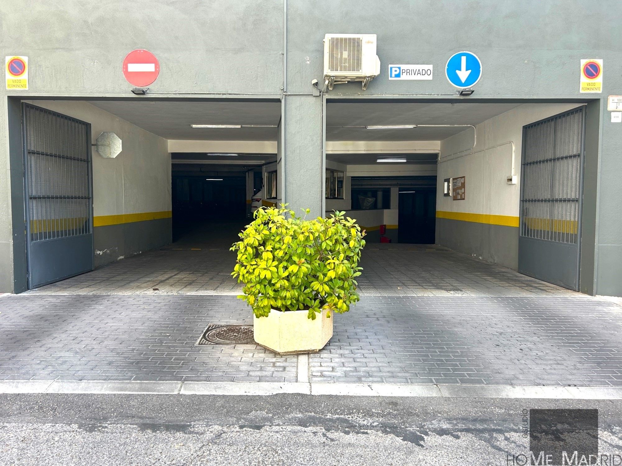 Parking of Garage for sale in  Madrid Capital