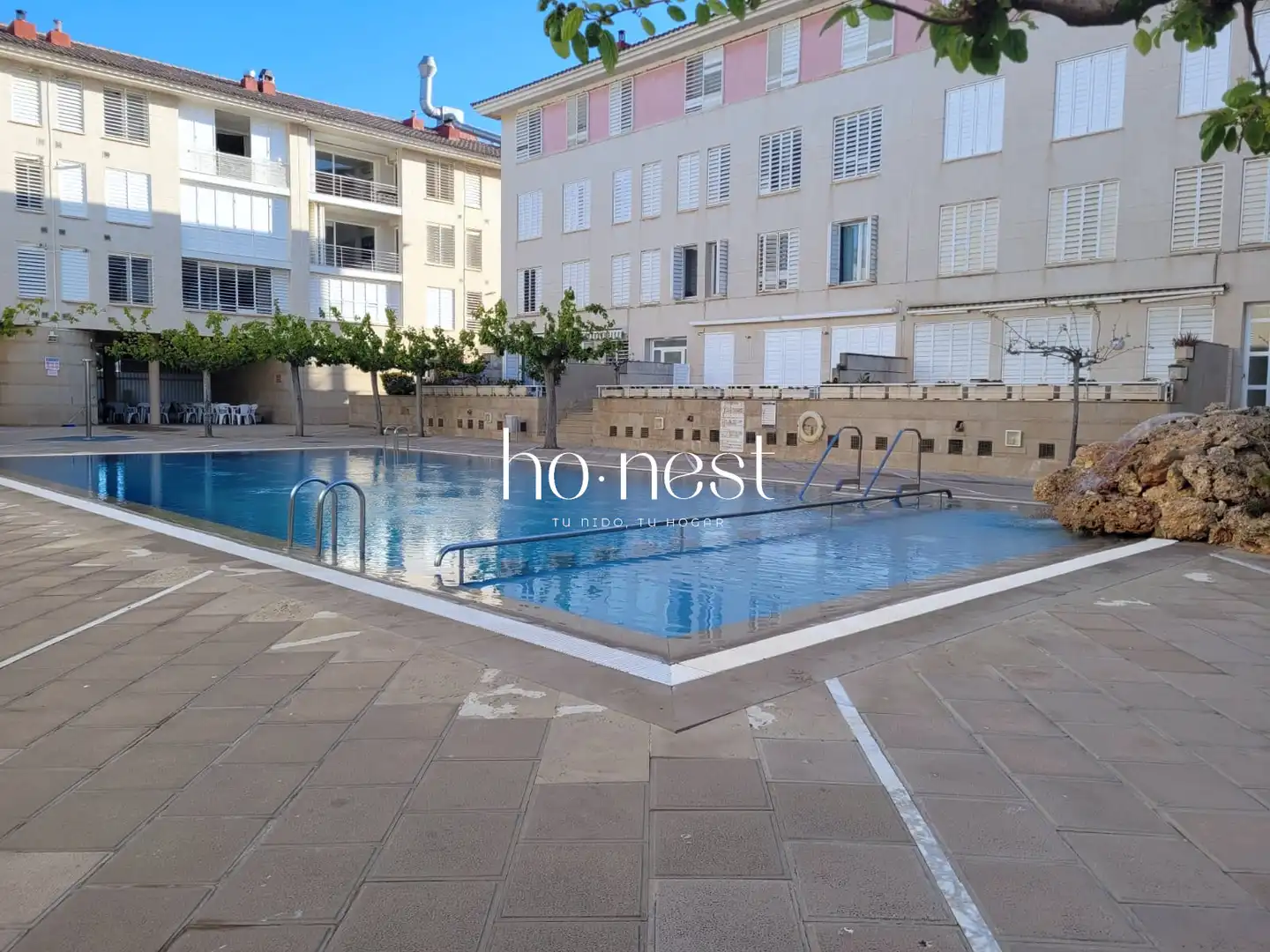 Schwimmbecken von Erdgeschoss zum Verkauf in El Vendrell mit Terrasse, Abstellraum und Gemeinschaftspool