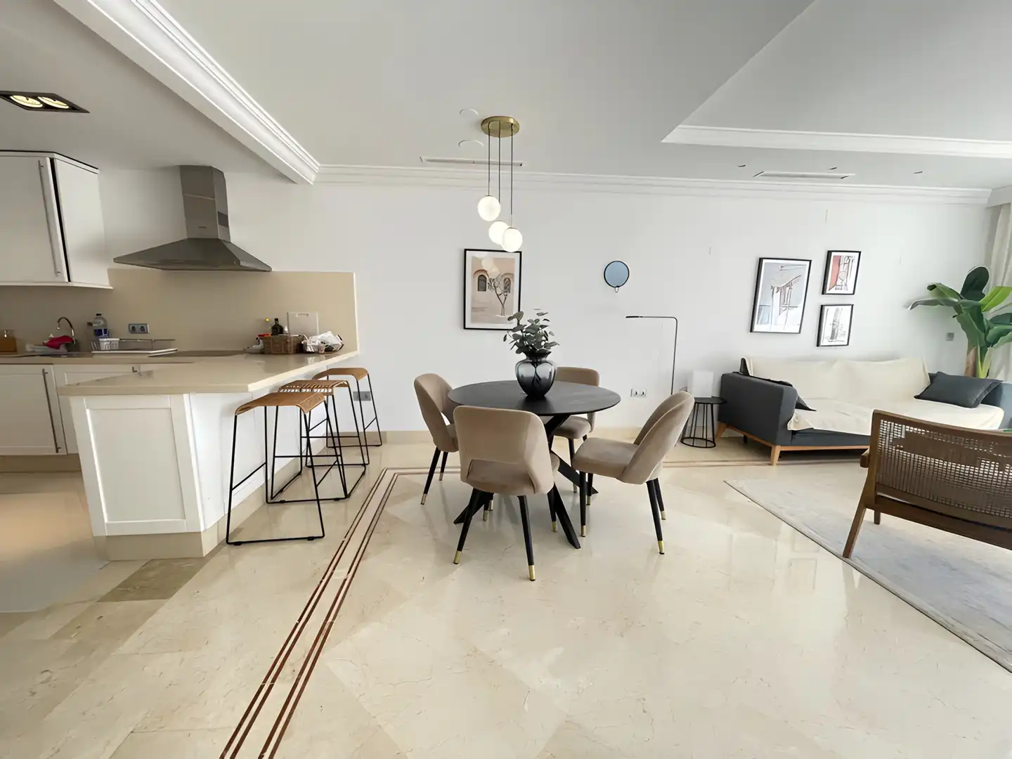 Apartament amb piscina en venda a Nueva Andalucía, imagen 7