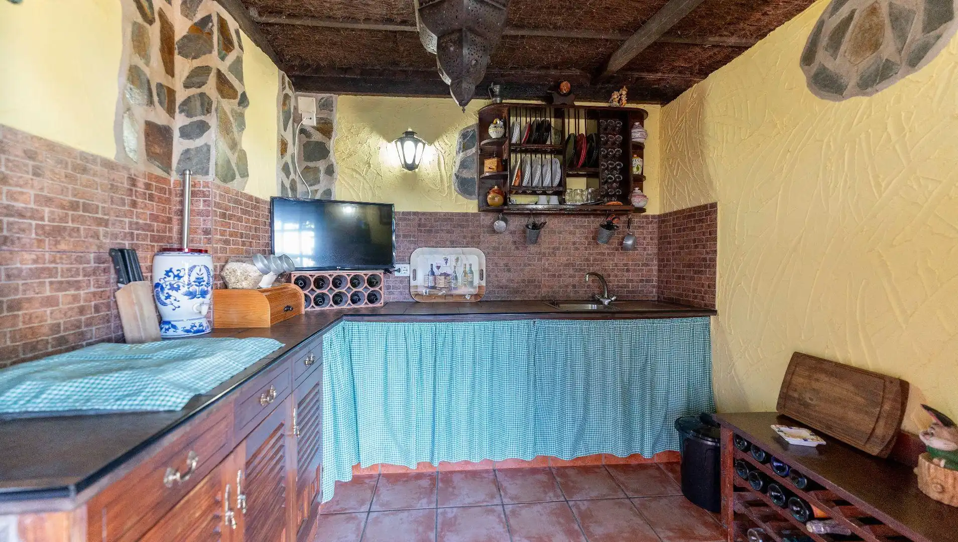 Kitchen of Houses for sale in La Orotava  with Heating, Private garden and Storage room