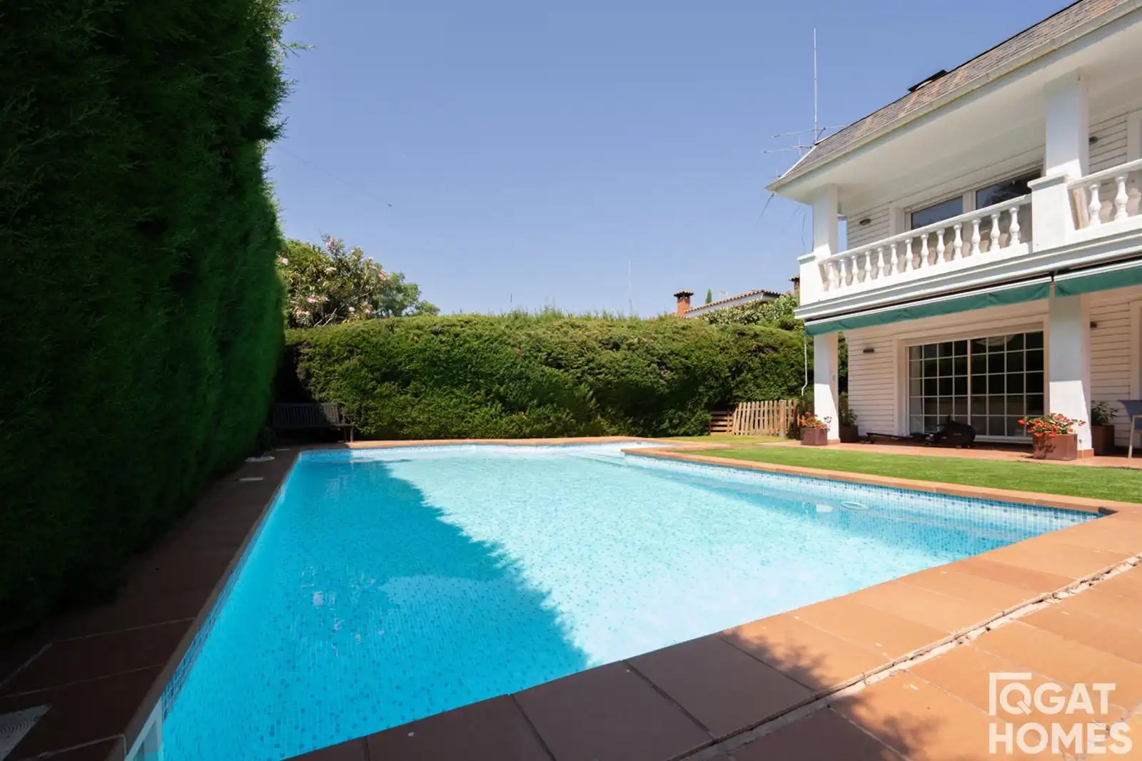 Piscina de Casa o xalet en venda en Sant Cugat del Vallès amb Aire condicionat, Calefacció i Jardí privat